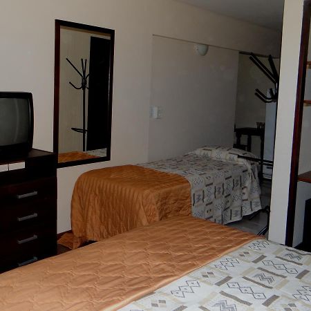 Apart Hotel Della Riviera 산 베르나르도 외부 사진